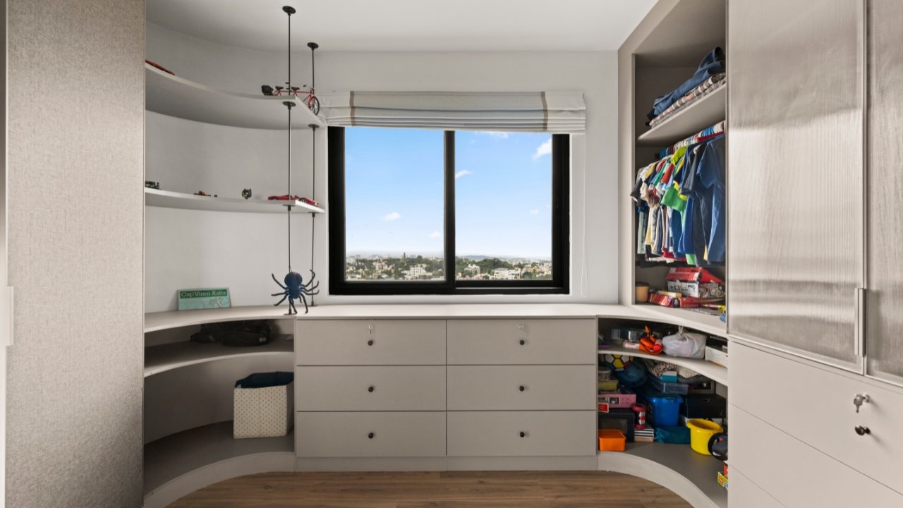 Modern Wardrobe Set